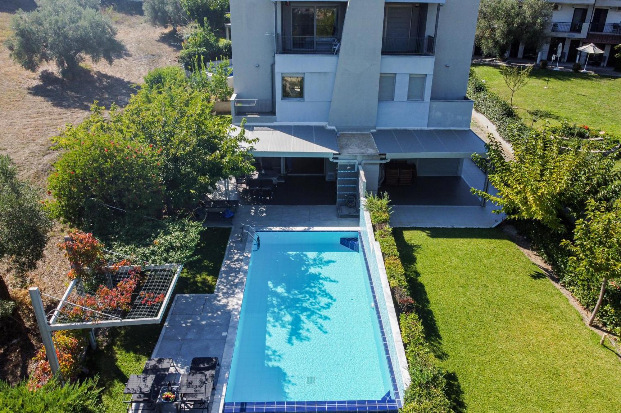 Deluxe Chrousso Pool Villa Paliouri Exterior photo